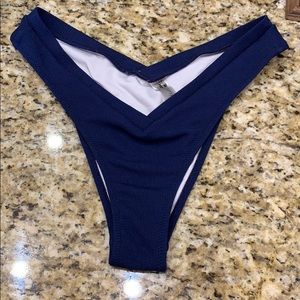 Like new navy bikini bottoms